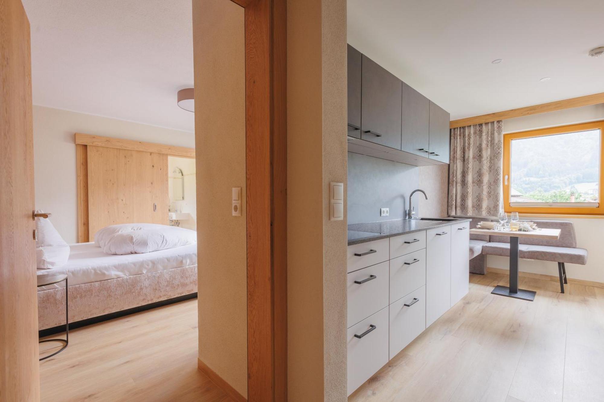 Hin&Weg Das Aparthotel 리트임질러탈 외부 사진