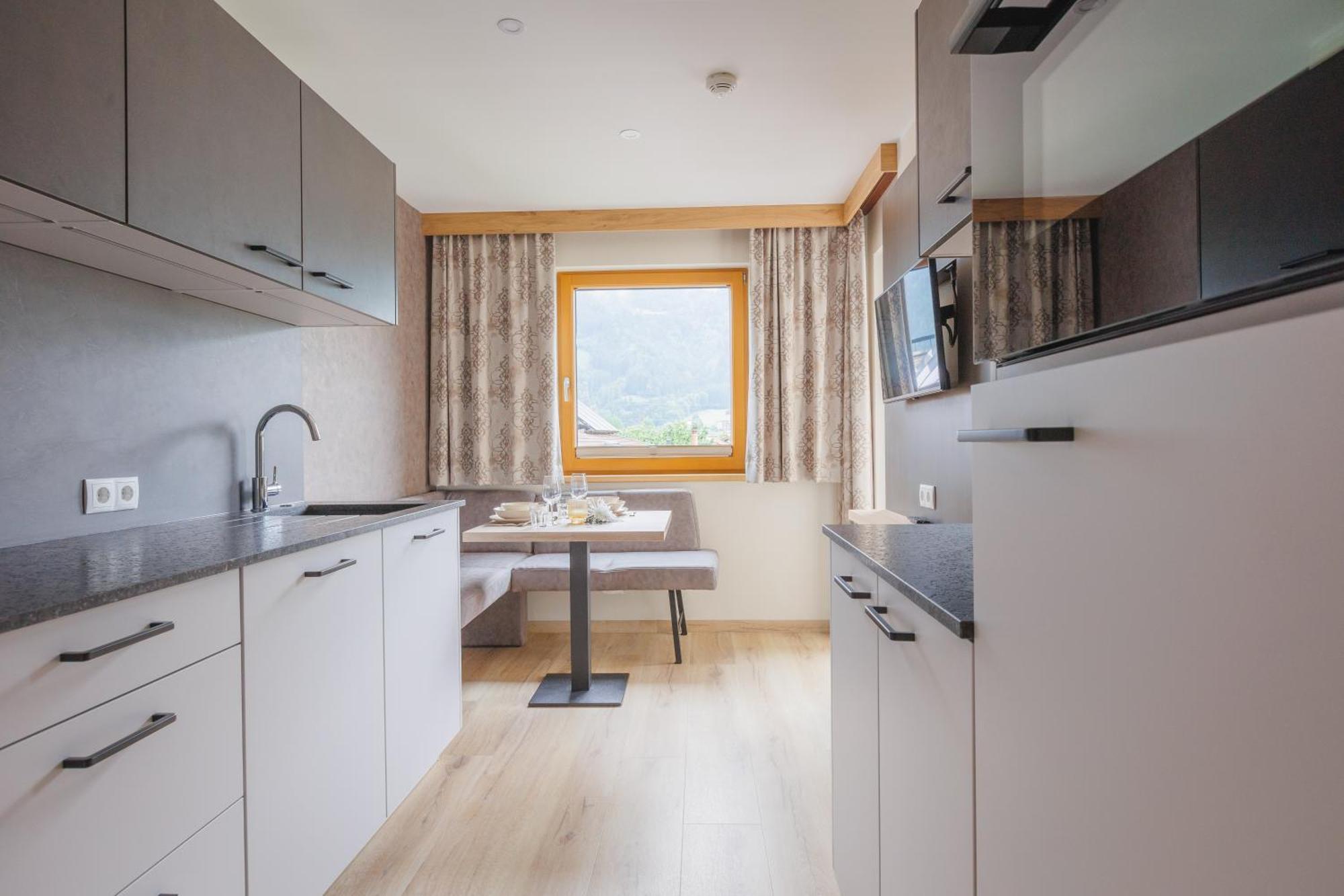 Hin&Weg Das Aparthotel 리트임질러탈 외부 사진