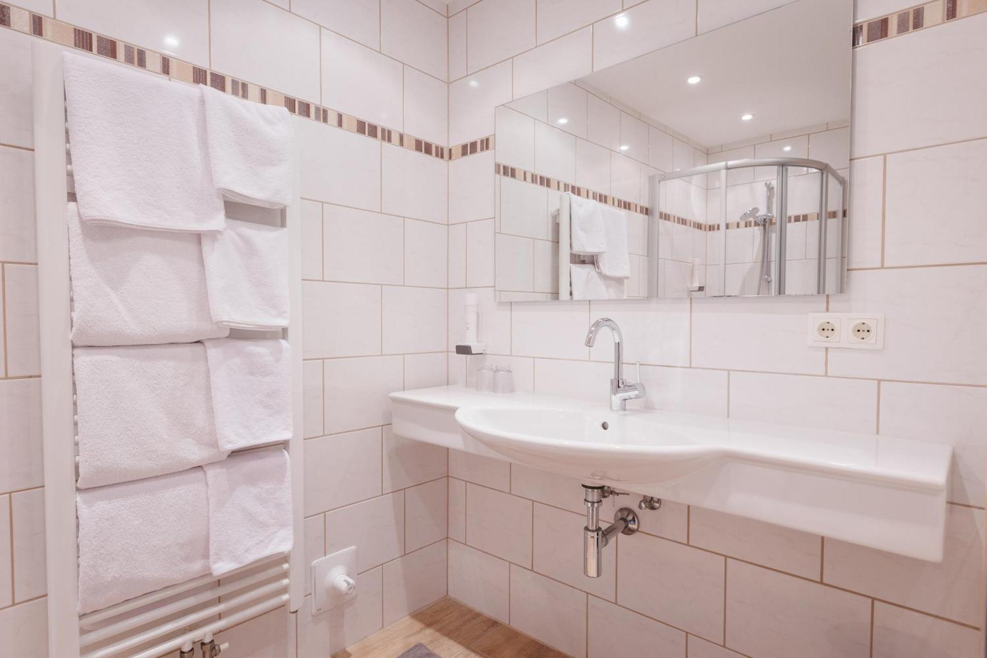 Hin&Weg Das Aparthotel 리트임질러탈 외부 사진