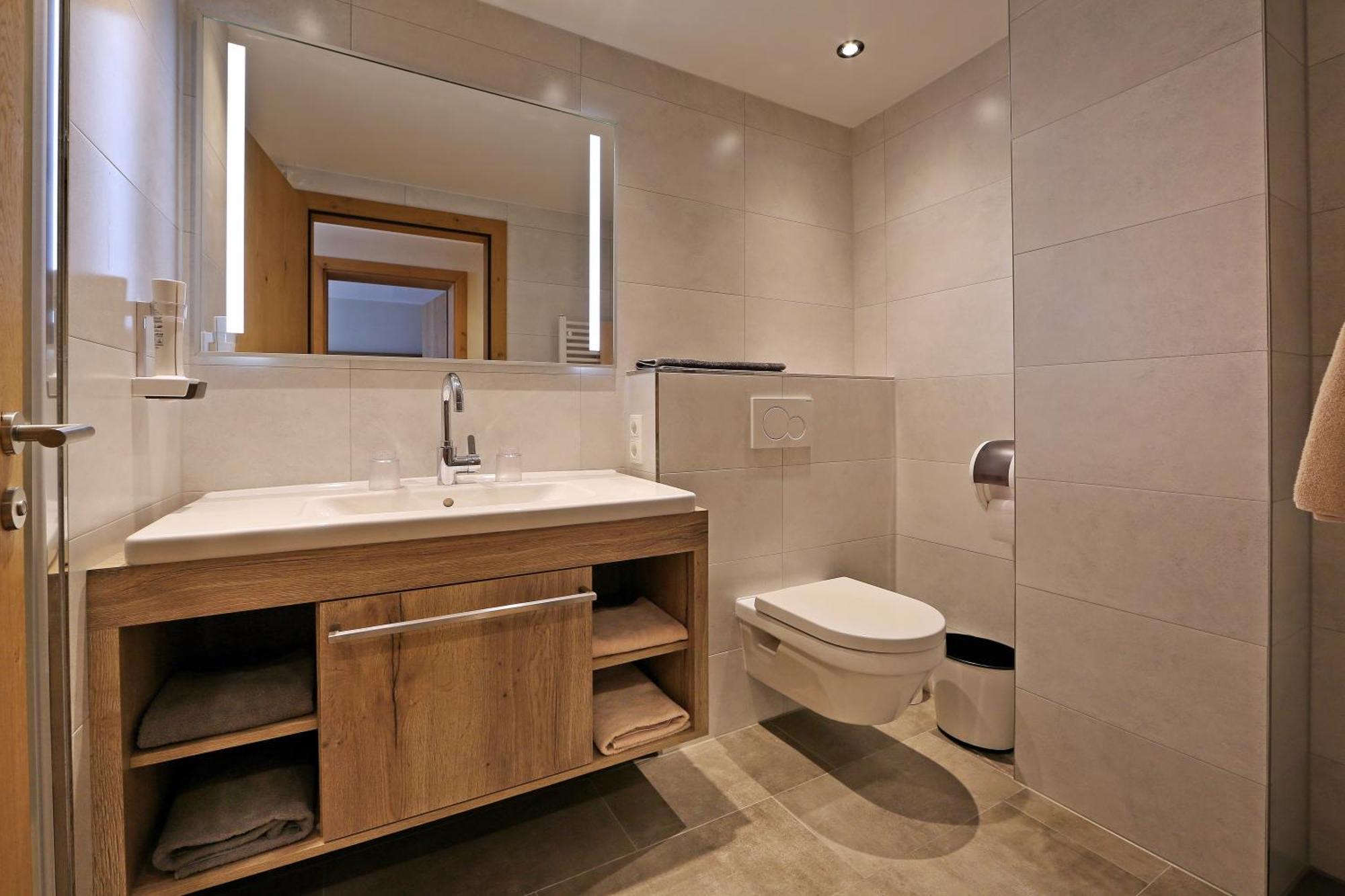 Hin&Weg Das Aparthotel 리트임질러탈 외부 사진